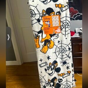 Halloween blanket Minnie Mouse